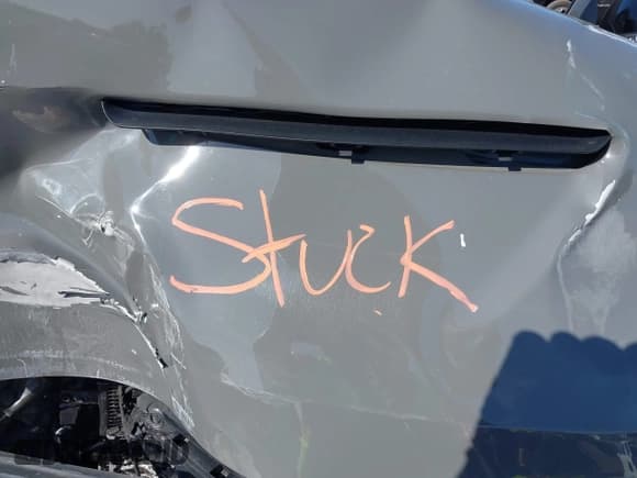 ✅ 2022 Dodge Durango R/T • VIN: 1C4SDHCT9NC217926 • Lot: 42145879. Wystawiony na IAAI z przebiegiem Nie podano. Bezpłatny archiwum sprzedaży aukcyjnych z USA i szczegółowy raport historii pojazdu na DreamBid. Zdjęcie 10.