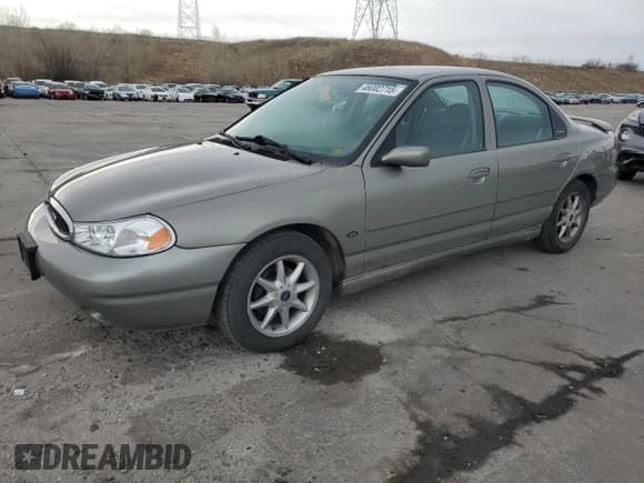 ✅ 1999 Ford Contour LX • VIN: 1FAFP66L5XK215968 • Лот: 46002715. Опубликован ранее на Copart с пробегом 55 822 миль. Бесплатный доступ к архиву аукционных продаж из США и подробный отчёт об истории автомобиля на DreamBid. Изображение 1.