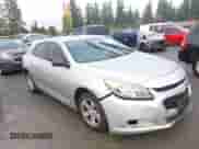 2015 Chevrolet Malibu LS z VIN 1G11B5SLXFF184333, wystawiony jako IAAI lot #43610201 z przebiegiem 175 139 mil mil oraz . Historia ofert i sprzedaży dostępna na DreamBid. Obrazek 1.