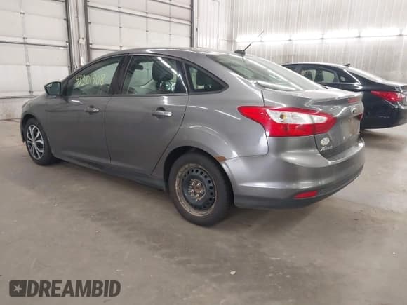 ✅ 2012 Ford Focus SE • VIN: 1FAHP3F22CL332264 • Lot: 43301908. Listed on IAAI with 179,856 mi. Free auction sales archive from the USA and detailed vehicle history report at DreamBid. Image 3.