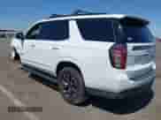 2022 Chevrolet Tahoe Z71 z VIN 1GNSKPKD1NR158062, wystawiony jako IAAI lot #42576884 z przebiegiem 51 083 mil mil oraz . Historia ofert i sprzedaży dostępna na DreamBid. Obrazek 3.