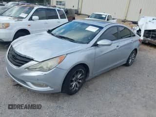✅ 2011 Hyundai Sonata Limited • VIN: 5NPEC4ABXBH221857 • Lot: 43481219. Listed on IAAI with 234,093 mi. Free auction sales archive from the USA and detailed vehicle history report at DreamBid. Image 2.