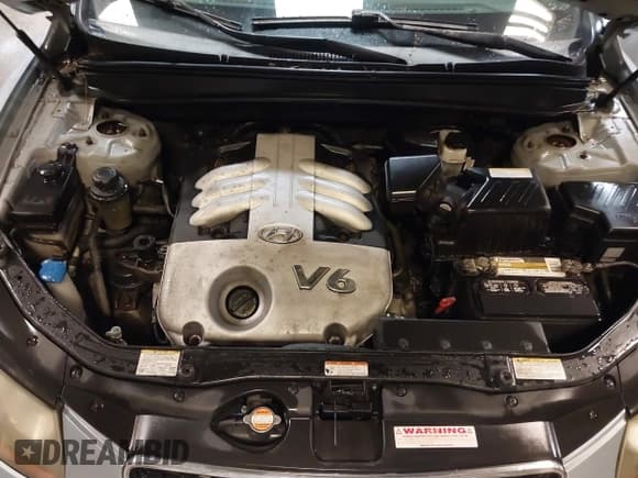 ✅ 2007 Hyundai Santa Fe SE • VIN: 5NMSH73E47H003222 • Lot: 42973181. Listed on IAAI with 151,860 mi. Free auction sales archive from the USA and detailed vehicle history report at DreamBid. Image 10.