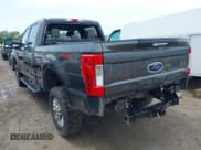 ✅ 2019 Ford F-250 XL • VIN: 1FT7W2B62KEG36595 • Lot: 42514444. Listed on IAAI with 40,464 mi. Free auction sales archive from the USA and detailed vehicle history report at DreamBid. Image 3.