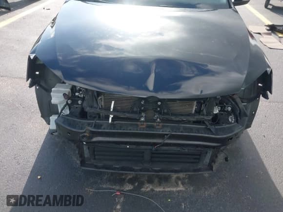 ✅ 2018 Volkswagen Jetta SEL • VIN: 3VWL17AJ0JM214427 • Lot: 42340498. Listed on IAAI with 63,940 mi. Free auction sales archive from the USA and detailed vehicle history report at DreamBid. Image 6.