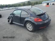 ✅ 2018 Volkswagen Beetle S • VIN: 3VWFD7AT8JM714020 • Lot: 80937865. Wystawiony na Copart z przebiegiem 74 058 mil. Bezpłatny archiwum sprzedaży aukcyjnych z USA i szczegółowy raport historii pojazdu na DreamBid. Zdjęcie 2.
