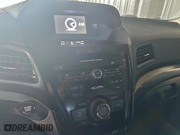 ✅ 2015 Acura ILX • VIN: 19VDE1F37FE000998 • Lot: 96623075. Wystawiony na Copart z przebiegiem 140 075 mil. Bezpłatny archiwum sprzedaży aukcyjnych z USA i szczegółowy raport historii pojazdu na DreamBid. Zdjęcie 12.