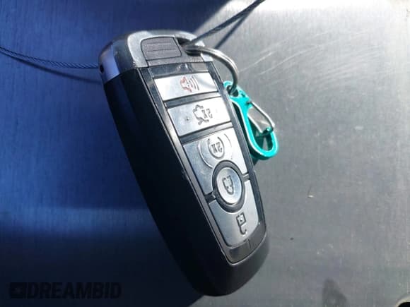 ✅ 2018 Ford Explorer XLT • VIN: 1FM5K7D88JGB30606 • Lot: 43659566. Wystawiony na IAAI z przebiegiem 76 380 mil. Bezpłatny archiwum sprzedaży aukcyjnych z USA i szczegółowy raport historii pojazdu na DreamBid. Zdjęcie 11.