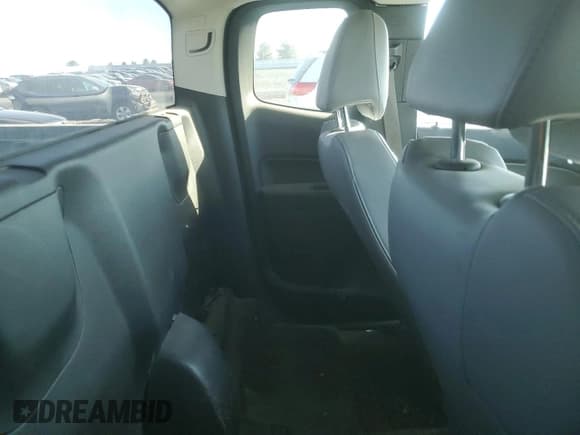 ✅ 2019 Chevrolet Colorado 4WD Work Truck • VIN: 1GCHTBEA5K1281278 • Лот: 73206004. Опубликован ранее на Copart с пробегом 118 754 миль. Бесплатный доступ к архиву аукционных продаж из США и подробный отчёт об истории автомобиля на DreamBid. Изображение 10.