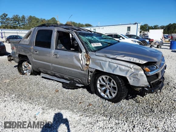 ✅ 2002 Chevrolet Avalanche • VIN: 3GNEC13T02G179039 • Lot: 86136545. Listed on Copart with Not provided. Free auction sales archive from the USA and detailed vehicle history report at DreamBid. Image 4.