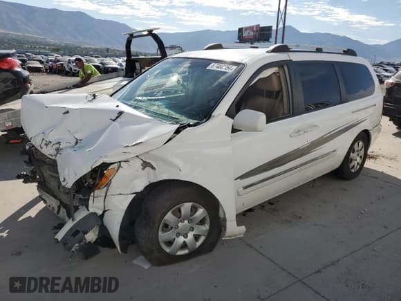 ✅ 2007 Hyundai Entourage GLS • VIN: KNDMC233X76013954 • Лот: 67400954. Опубликован ранее на Copart с пробегом Не указан. Бесплатный доступ к архиву аукционных продаж из США и подробный отчёт об истории автомобиля на DreamBid. Изображение 1.