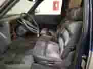 1991 Dodge Dakota z VIN 1B7GL23Y2MS258470, wystawiony jako Copart lot #45487985 z przebiegiem 176 958 mil mil oraz Szkoda całkowita • Salvage title. Historia ofert i sprzedaży dostępna na DreamBid. Obrazek 7.