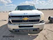 ✅ 2012 Chevrolet Silverado 2500HD Work Truck • VIN: 1GC0CVCG0CF155579 • Lot: 84568965. Wystawiony na Copart z przebiegiem 129 746 mil. Bezpłatny archiwum sprzedaży aukcyjnych z USA i szczegółowy raport historii pojazdu na DreamBid. Zdjęcie 5.