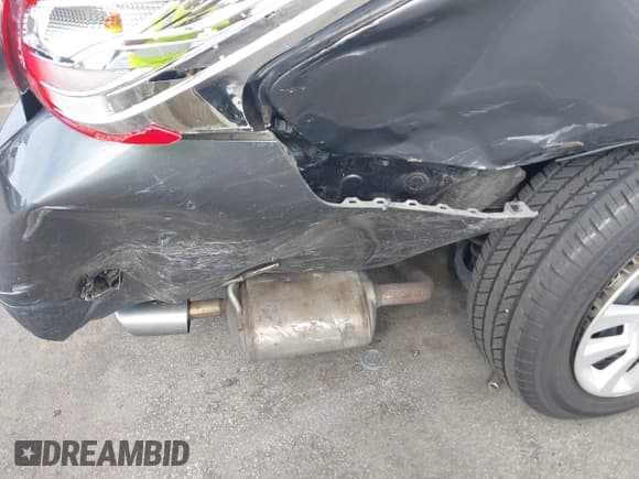 ✅ 2017 Nissan Altima S • VIN: 1N4AL3AP0HC147105 • Lot: 43075568. Wystawiony na IAAI z przebiegiem 74 286 mil. Bezpłatny archiwum sprzedaży aukcyjnych z USA i szczegółowy raport historii pojazdu na DreamBid. Zdjęcie 6.