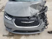 ✅ 2022 Chrysler Pacifica Limited • VIN: 2C4RC1GG7NR124058 • Лот: 67666245. Опубликован ранее на Copart с пробегом Не указан. Бесплатный доступ к архиву аукционных продаж из США и подробный отчёт об истории автомобиля на DreamBid. Изображение 12.