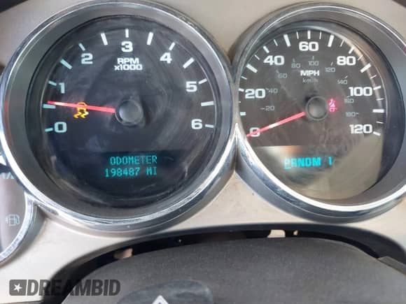 ✅ 2013 Chevrolet Silverado 2500HD Work Truck • VIN: 1GC2KVCG8DZ345240 • Lot: 38599201. Wystawiony na IAAI z przebiegiem 198 487 mil. Bezpłatny archiwum sprzedaży aukcyjnych z USA i szczegółowy raport historii pojazdu na DreamBid. Zdjęcie 7.