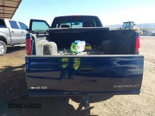 ✅ 2002 Chevrolet S-10 LS • VIN: 1GCCT19W428212163 • Лот: 41383327. Опубликован ранее на IAAI с пробегом Не указан. Бесплатный доступ к архиву аукционных продаж из США и подробный отчёт об истории автомобиля на DreamBid. Изображение 6.