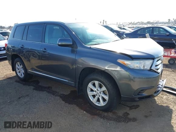 ✅ 2012 Toyota Highlander SE • VIN: 5TDBK3EHXCS100773 • Lot: 43379275. Listed on IAAI with 93,099 mi. Free auction sales archive from the USA and detailed vehicle history report at DreamBid. Image 1.