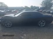 ✅ 2020 Dodge Challenger R/T 50th Anniversary • VIN: 2C3CDZBT6LH125411 • Lot: 42440055. Wystawiony na IAAI z przebiegiem 83 551 mil. Bezpłatny archiwum sprzedaży aukcyjnych z USA i szczegółowy raport historii pojazdu na DreamBid. Zdjęcie 14.