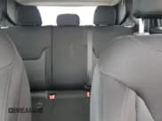 ✅ 2017 Jeep Renegade Latitude • VIN: ZACCJBBB0HPG60811 • Lot: 90955845. Wystawiony na Copart z przebiegiem 124 637 mil. Bezpłatny archiwum sprzedaży aukcyjnych z USA i szczegółowy raport historii pojazdu na DreamBid. Zdjęcie 10.