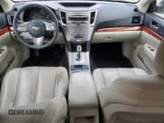 ✅ 2010 Subaru Outback Limited Power Moon • VIN: 4S4BRBKC3A3373014 • Лот: 90801455. Опубликован ранее на Copart с пробегом 215 548 миль. Бесплатный доступ к архиву аукционных продаж из США и подробный отчёт об истории автомобиля на DreamBid. Изображение 8.