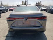 ✅ 2022 Toyota Mirai XLE • VIN: JTDAAAAAXNA004461 • Lot: 71433574. Wystawiony na Copart z przebiegiem 20 355 mil. Bezpłatny archiwum sprzedaży aukcyjnych z USA i szczegółowy raport historii pojazdu na DreamBid. Zdjęcie 6.