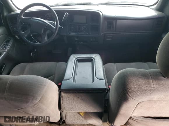 ✅ 2005 Chevrolet Silverado 1500 LS • VIN: 2GCEK13TX51342238 • Lot: 82491455. Listed on Copart with Not provided. Free auction sales archive from the USA and detailed vehicle history report at DreamBid. Image 8.