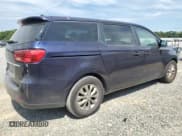 ✅ 2020 Kia Sedona EX • VIN: KNDMB5C12L6618130 • Lot: 70535615. Wystawiony na Copart z przebiegiem 109 311 mil. Bezpłatny archiwum sprzedaży aukcyjnych z USA i szczegółowy raport historii pojazdu na DreamBid. Zdjęcie 3.