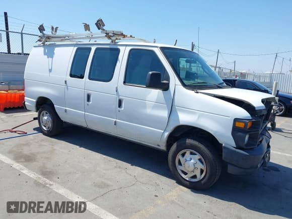 ✅ 2013 Ford Econoline Cargo Commercial • VIN: 1FTNE1EW2DDA35728 • Lot: 42503659. Listed on IAAI with 195,340 mi. Free auction sales archive from the USA and detailed vehicle history report at DreamBid. Image 1.