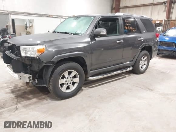 ✅ 2010 Toyota 4Runner SR5 • VIN: JTEBU5JR9A5007519 • Лот: 43569375. Опубликован ранее на IAAI с пробегом 256 222 миль. Бесплатный доступ к архиву аукционных продаж из США и подробный отчёт об истории автомобиля на DreamBid. Изображение 2.