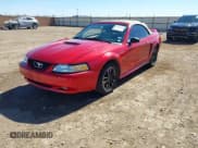 ✅ 2000 Ford Mustang GT • VIN: 1FAFP45X6YF214265 • Lot: 41662925. Listed on IAAI with 81,814 mi. Free auction sales archive from the USA and detailed vehicle history report at DreamBid. Image 17.