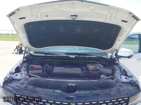 ✅ 2022 Cadillac Escalade ESV Premium Luxury • VIN: 1GYS4LKL3NR248004 • Lot: 42545925. Listed on IAAI with 28,637 mi. Free auction sales archive from the USA and detailed vehicle history report at DreamBid. Image 10.