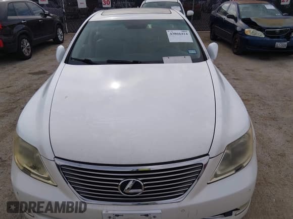 ✅ 2008 Lexus LS 460 • VIN: JTHBL46F485082685 • Lot: 43866414. Listed on IAAI with 192,385 mi. Free auction sales archive from the USA and detailed vehicle history report at DreamBid. Image 6.