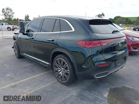 ✅ 2023 Mercedes-Benz EQE 500 • VIN: 4JGGM2CB8PA009184 • Lot: 43571742. Wystawiony na IAAI z przebiegiem 16 692 mil. Bezpłatny archiwum sprzedaży aukcyjnych z USA i szczegółowy raport historii pojazdu na DreamBid. Zdjęcie 3.