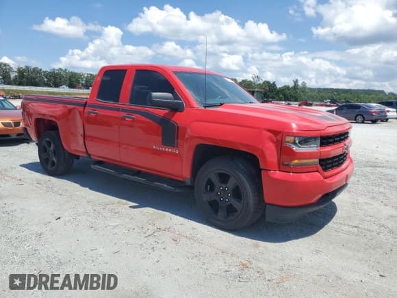 ✅ 2017 Chevrolet Silverado 1500 Custom • VIN: 1GCRCPEH2HZ107340 • Lot: 64235425. Wystawiony na Copart z przebiegiem 48 001 mil. Bezpłatny archiwum sprzedaży aukcyjnych z USA i szczegółowy raport historii pojazdu na DreamBid. Zdjęcie 4.