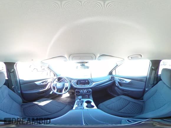 ✅ 2021 Chevrolet Blazer LT • VIN: 3GNKBCR41MS587082 • Lot: 84209805. Wystawiony na Copart z przebiegiem 60 477 mil. Bezpłatny archiwum sprzedaży aukcyjnych z USA i szczegółowy raport historii pojazdu na DreamBid. Zdjęcie 16.