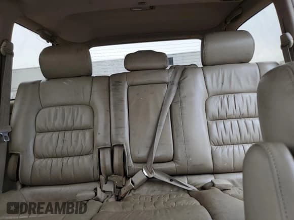 ✅ 1998 Lexus LX 470 • VIN: JT6HT00W7W0016338 • Lot: 84747095. Wystawiony na Copart z przebiegiem 219 205 mil. Bezpłatny archiwum sprzedaży aukcyjnych z USA i szczegółowy raport historii pojazdu na DreamBid. Zdjęcie 10.