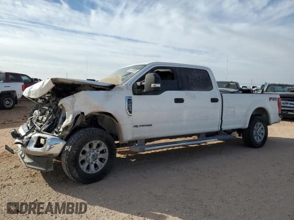 ✅ 2022 Ford F-250 XL • VIN: 1FT7W2BT6NEC15036 • Lot: 43412835. Listed on Copart with 133,478 mi. Free auction sales archive from the USA and detailed vehicle history report at DreamBid. Image 1.