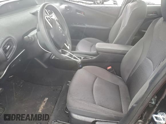 ✅ 2016 Toyota Prius Two • VIN: JTDKBRFUXG3520149 • Lot: 94120095. Wystawiony na Copart z przebiegiem 59 253 mil. Bezpłatny archiwum sprzedaży aukcyjnych z USA i szczegółowy raport historii pojazdu na DreamBid. Zdjęcie 7.