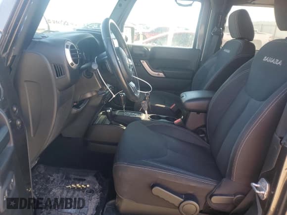 ✅ 2018 Jeep Wrangler Sahara • VIN: 1C4AJWBG3JL847321 • Лот: 46865345. Опубликован ранее на Copart с пробегом 123 980 миль. Бесплатный доступ к архиву аукционных продаж из США и подробный отчёт об истории автомобиля на DreamBid. Изображение 7.