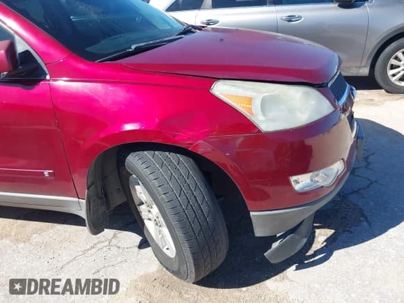 ✅ 2010 Chevrolet Traverse 1LT • VIN: 1GNLRFED3AS143488 • Lot: 43586386. Wystawiony na IAAI z przebiegiem 155 557 mil. Bezpłatny archiwum sprzedaży aukcyjnych z USA i szczegółowy raport historii pojazdu na DreamBid. Zdjęcie 6.