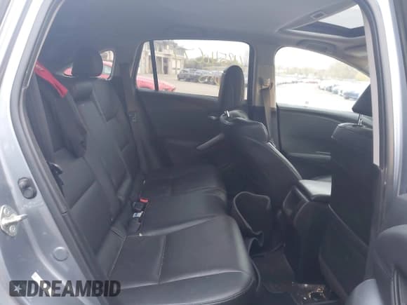 ✅ 2013 Acura RDX Technology • VIN: 5J8TB3H56DL012037 • Lot: 43540677. Wystawiony na IAAI z przebiegiem 124 338 mil. Bezpłatny archiwum sprzedaży aukcyjnych z USA i szczegółowy raport historii pojazdu na DreamBid. Zdjęcie 8.