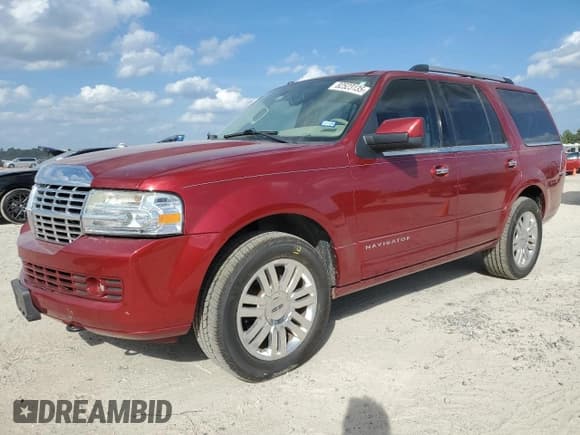 ✅ 2013 Lincoln Navigator • VIN: 5LMJJ2H59DEL05978 • Lot: 82523135. Wystawiony na Copart z przebiegiem 88 356 mil. Bezpłatny archiwum sprzedaży aukcyjnych z USA i szczegółowy raport historii pojazdu na DreamBid. Zdjęcie 1.