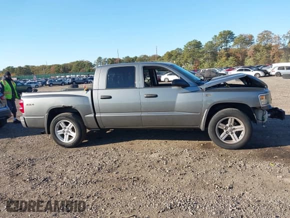 ✅ 2011 Ram Dakota Big Horn • VIN: 1D7RW3GP5BS638722 • Lot: 43498556. Wystawiony na IAAI z przebiegiem 114 768 mil. Bezpłatny archiwum sprzedaży aukcyjnych z USA i szczegółowy raport historii pojazdu na DreamBid. Zdjęcie 13.