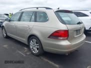 ✅ 2013 Volkswagen Jetta TDI w/Sunroof • VIN: 3VWPL7AJ2DM624923 • Lot: 43027061. Wystawiony na IAAI z przebiegiem 232 544 mil. Bezpłatny archiwum sprzedaży aukcyjnych z USA i szczegółowy raport historii pojazdu na DreamBid. Zdjęcie 3.