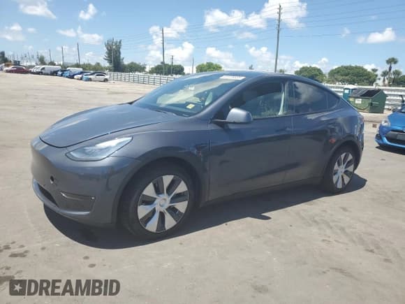 ✅ 2021 Tesla Model Y Long Range • VIN: 5YJYGDEE7MF130634 • Lot: 61076835. Wystawiony na Copart z przebiegiem Nie podano. Bezpłatny archiwum sprzedaży aukcyjnych z USA i szczegółowy raport historii pojazdu na DreamBid. Zdjęcie 1.