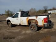 ✅ 2007 Chevrolet Silverado 2500HD Work Truck • VIN: 1GCHK24K07E549294 • Lot: 52932835. Wystawiony na Copart z przebiegiem 111 369 mil. Bezpłatny archiwum sprzedaży aukcyjnych z USA i szczegółowy raport historii pojazdu na DreamBid. Zdjęcie 2.