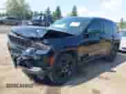 2023 Jeep Grand Cherokee Altitude z VIN 1C4RJHAG6PC595296, wystawiony jako IAAI lot #42682729 z przebiegiem 30 622 mil mil oraz . Historia ofert i sprzedaży dostępna na DreamBid. Obrazek 17.