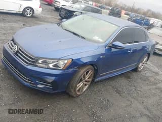 ✅ 2017 Volkswagen Passat R-Line • VIN: 1VWDT7A33HC071050 • Lot: 43783531. Wystawiony na IAAI z przebiegiem 124 535 mil. Bezpłatny archiwum sprzedaży aukcyjnych z USA i szczegółowy raport historii pojazdu na DreamBid. Zdjęcie 2.
