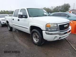 ✅ 2007 GMC Sierra 1500HD Classic SLE1 • VIN: 1GTGC13U07F136761 • Lot: 43610555. Wystawiony na IAAI z przebiegiem 355 040 mil. Bezpłatny archiwum sprzedaży aukcyjnych z USA i szczegółowy raport historii pojazdu na DreamBid. Zdjęcie 1.